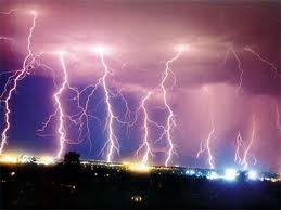 lightning striking 7 times